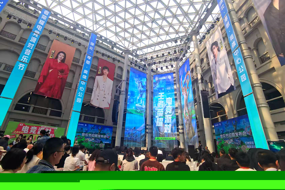 炸金花不是谁吼得大（炸金花靠实力，不靠嗓门）