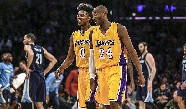 世预赛-奥尔莫闪击奥亚萨瓦尔破门 西班牙2-2土耳其