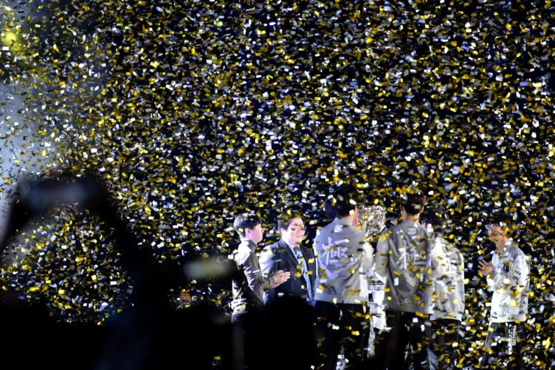 FaZe将面对Liquid， Astralis 将与 GamerLegion 会面；争夺FISSURE Playground 2季后赛名额